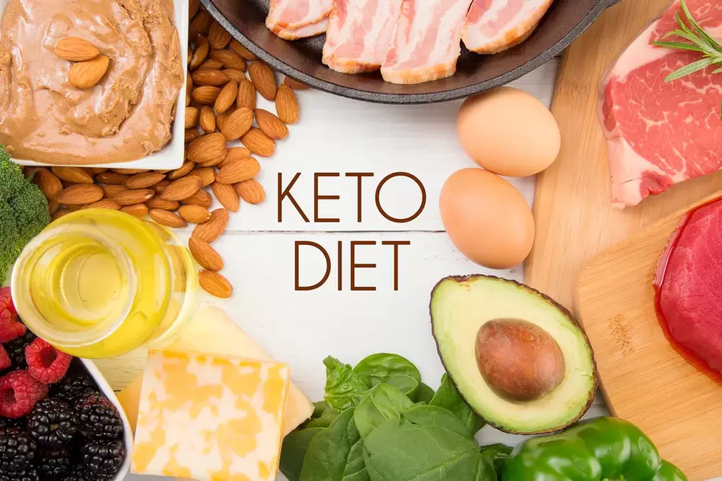 Dieta ketonowa – zwiększenie zawartości tłuszczu w diecie i minimalizacja dań węglowodanowych